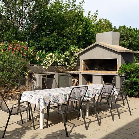 Apartments Zanic With Private Swimming Pool And Sea View Starigrad Paklenica Exterior photo