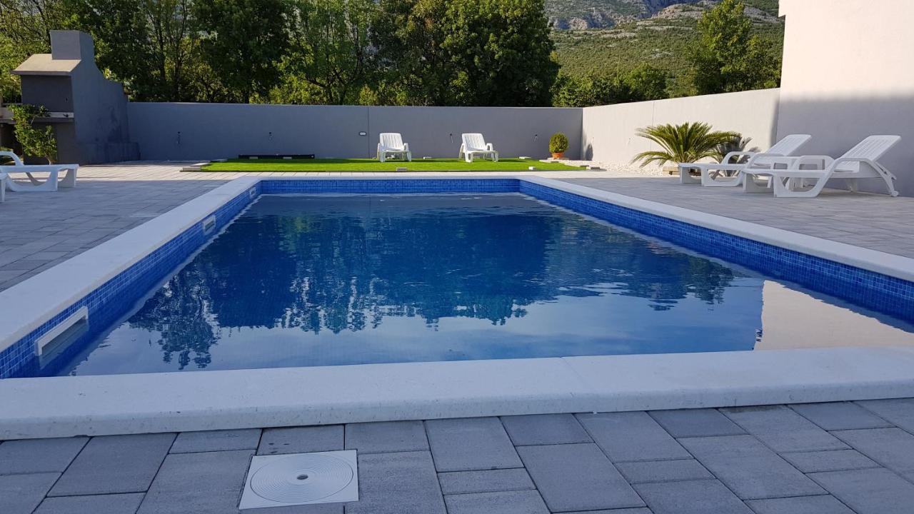 Apartments Zanic With Private Swimming Pool And Sea View Starigrad Paklenica Exterior photo